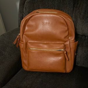 Maedn/ Màden / Joone large all day diaper bag in Saddle
